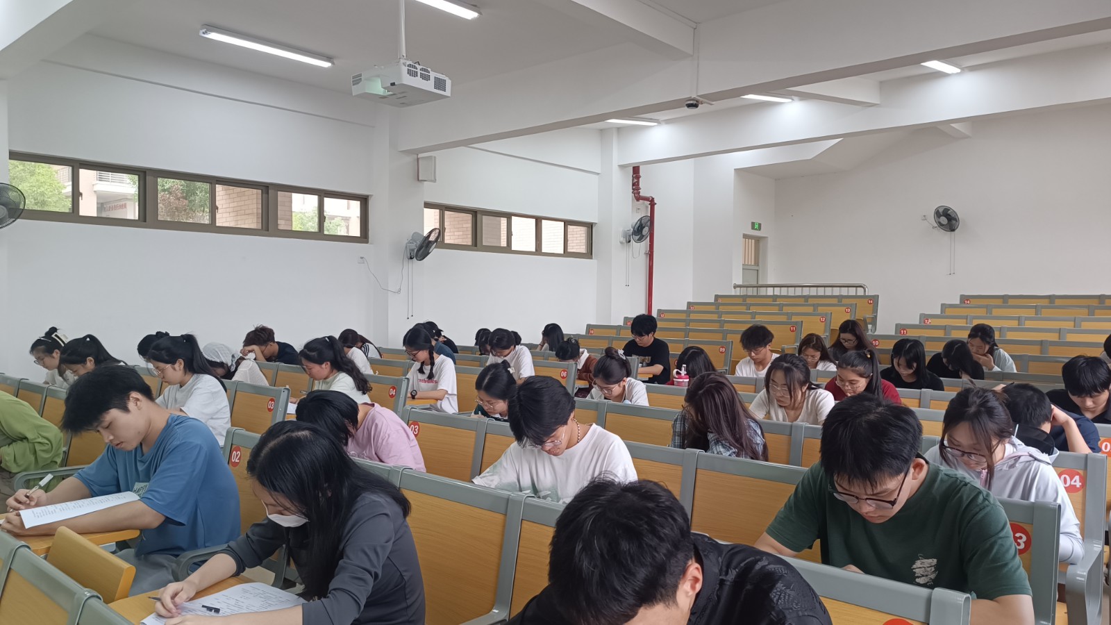 微信图片_20240516100945.jpg