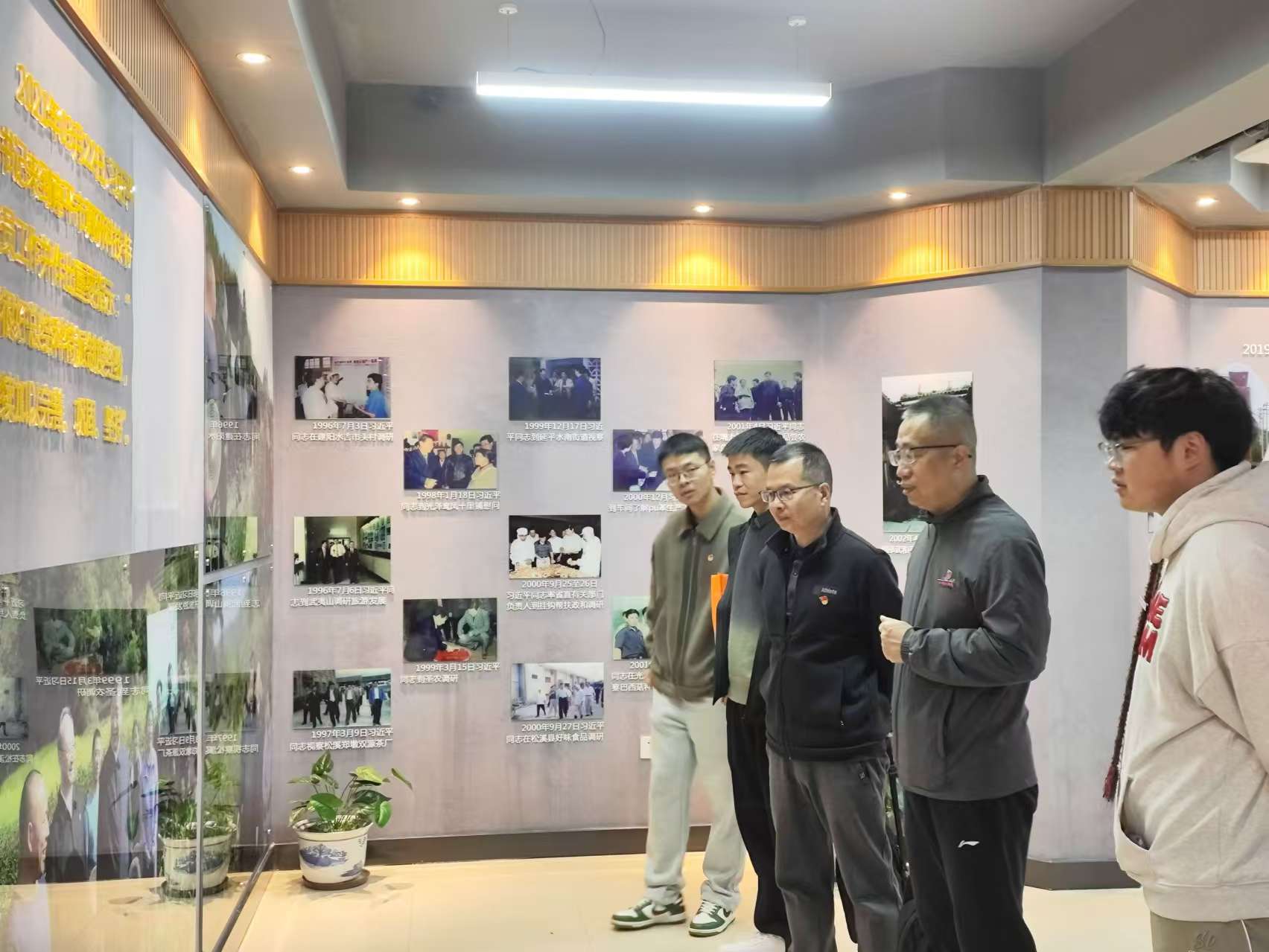 4.jpg 4.jpg