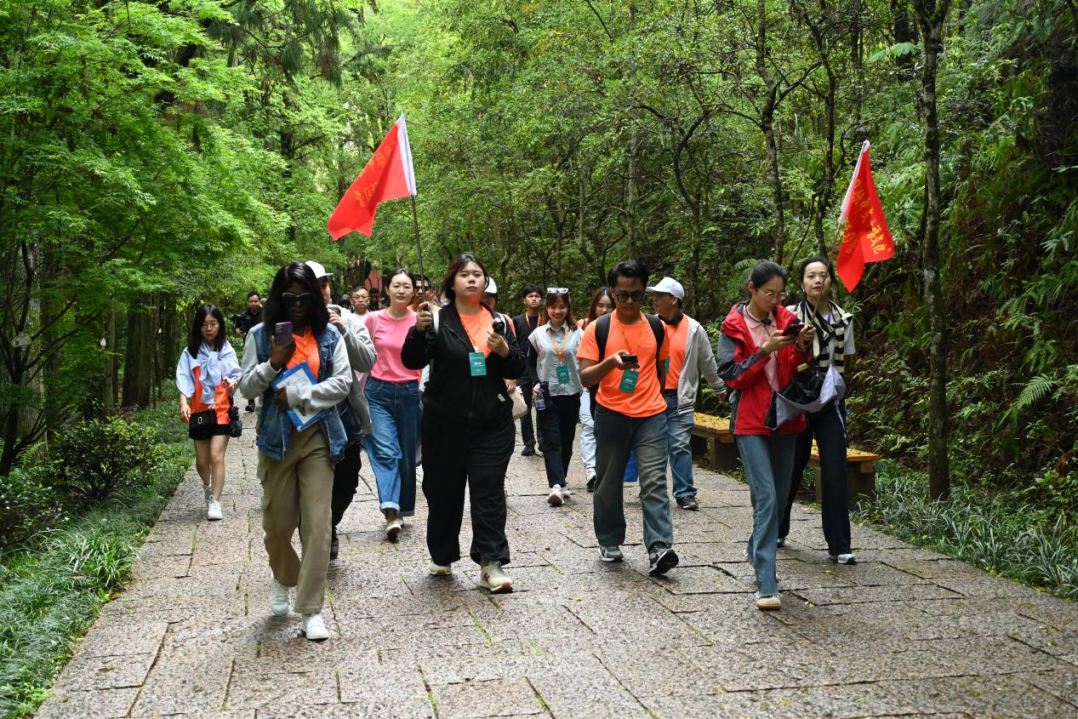 微信图片_20250505165526.png 微信图片_20250505165526.png