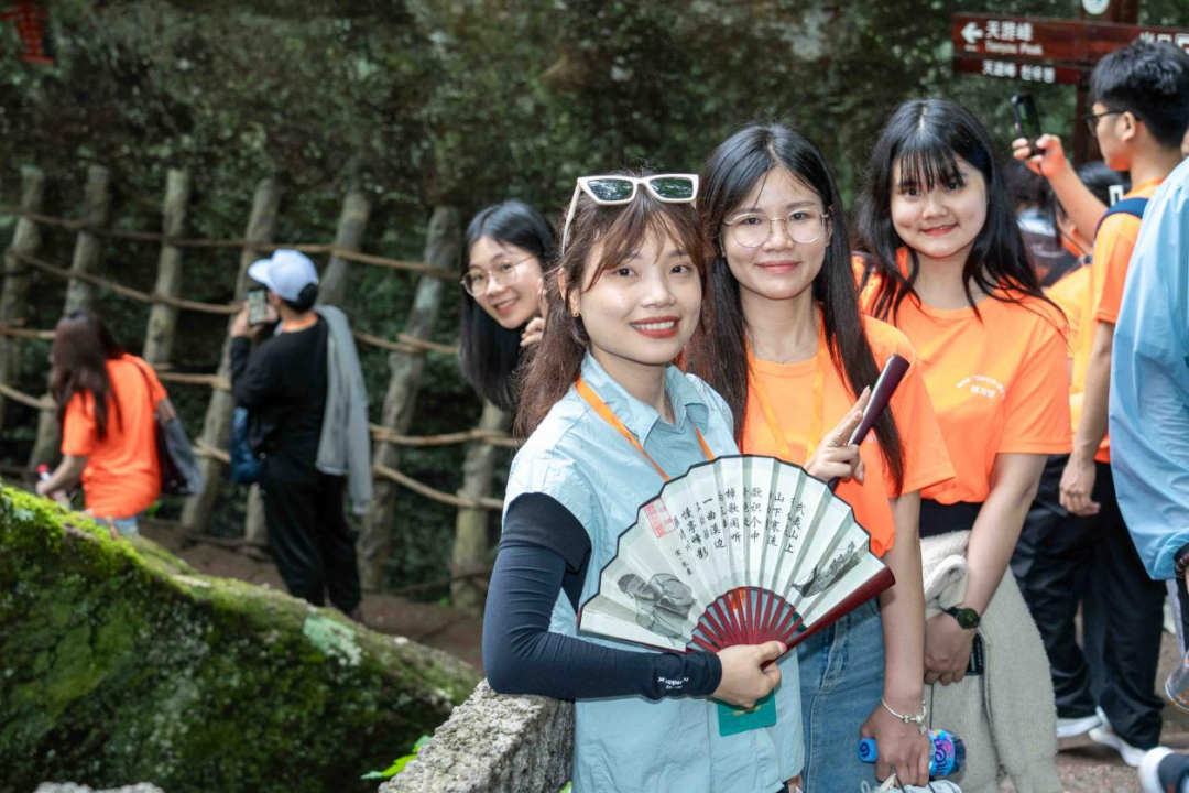 微信图片_20250505171713.png 微信图片_20250505171713.png